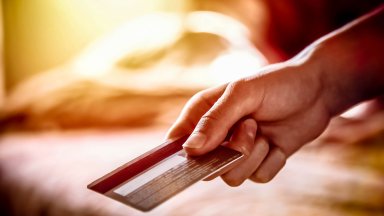 Como fazer a conciliação automática de cartões de crédito e débito?